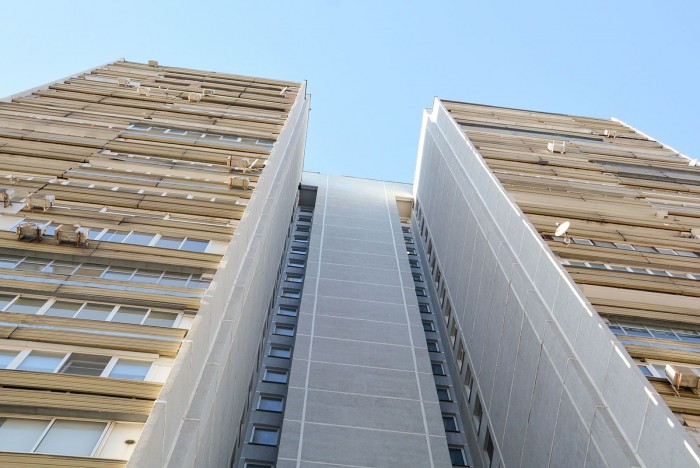 Капремонт с применением передовых методов выполнен в доме на Ленинском проспекте