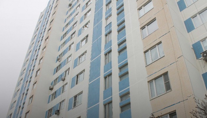 В Теплом Стане идет капремонт семнадцатиэтажного дома