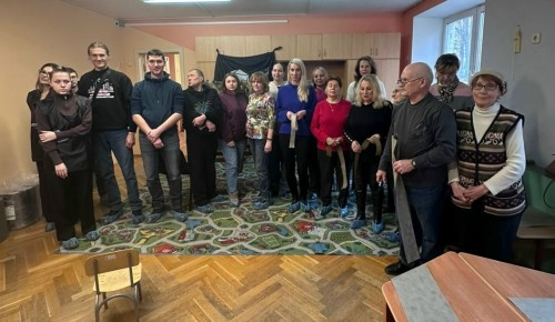 В Ломоносовском районе прошел мастер-класс по изготовлению маскировочных сетей