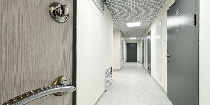 На Большой Черемушкинской улице возводят новый жилой комплекс по реновации