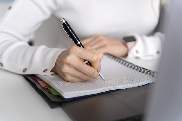 Ученица школы №1205 победила на международном литературном конкурсе