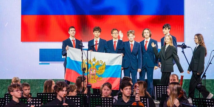 Школьник из Конькова стал абсолютным победителем Международной естественно-научной олимпиады юниоров