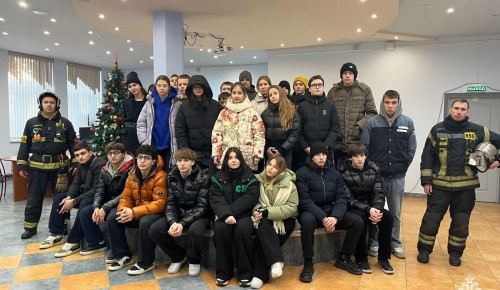 На территории ЮЗАО успешно реализуется проект по изучению правил пожарной безопасности «Знать, чтобы спасти»