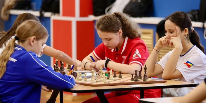 От шахмат до волейбола: программа спортивных соревнований для людей с ОВЗ в Москве