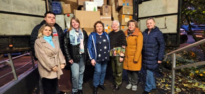 Невидимый фронт добра: кто в ЮЗАО помогает соседям, врачам и бойцам СВО