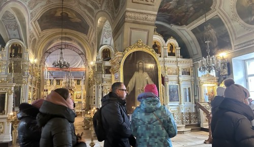 Прихожане храма сщмч. Ермогена в Зюзине совершили экскурсию по историческому центру Москвы