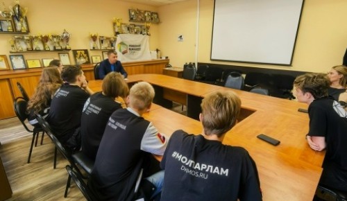 Глава управы Теплого Стана провел рабочую встречу с членами молодежной палаты