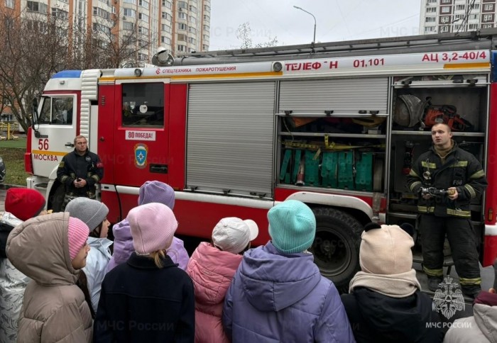 В библиотеке №188 провели открытый урок по ОБЖ для школьников