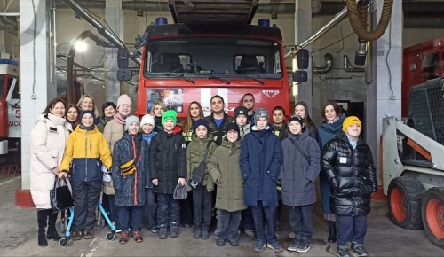 Герои в форме: ученики школы-интерната №32 в гостях у пожарных