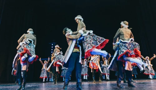 Спектакль «Новогодний поезд Деда Мороза» покажут 20 декабря в КЦ «Вдохновение»