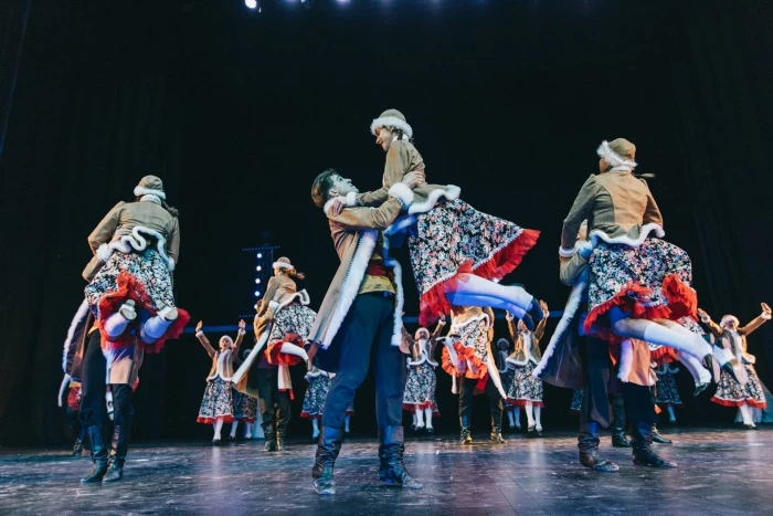 Спектакль «Новогодний поезд Деда Мороза» покажут 20 декабря в КЦ «Вдохновение»