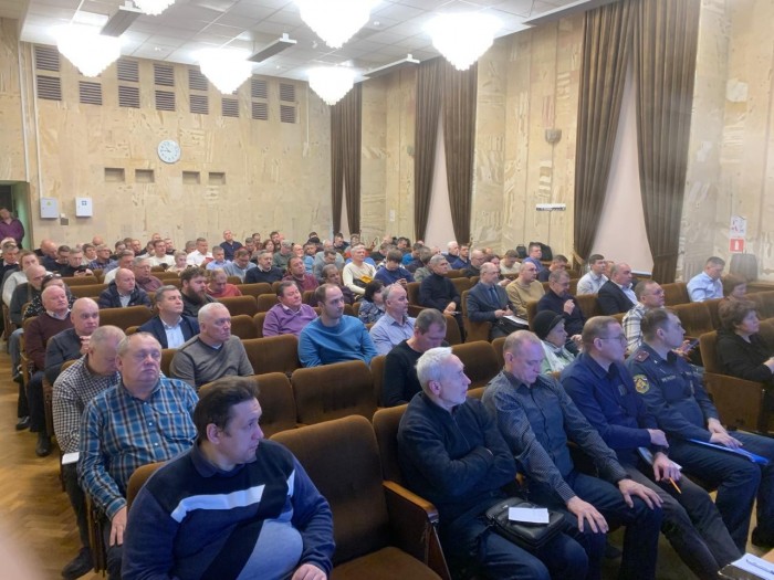 В Юго-Западном округе провели занятие со специалистами