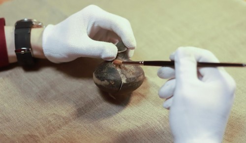 Московские археологи обнаружили шахматную фигуру XVIII века — Собянин