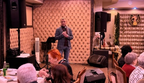 Глава управы Теплого Стана встретился с советом ветеранов района