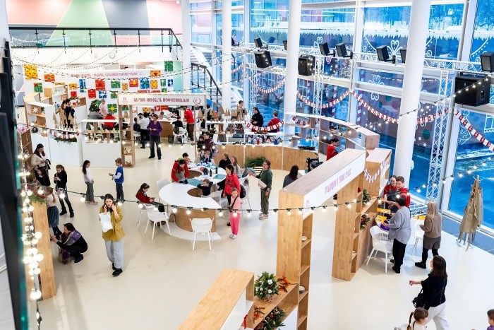 В Московском дворце пионеров проходят занятия креативной лаборатории