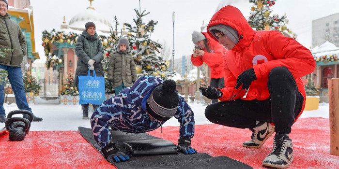 Конкурс «Самый сильный житель района» проходит на 27 городских площадках