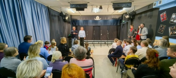 В центре «Исток» состоялся гала‑концерт музыкальной театр‑студии «Галерка»