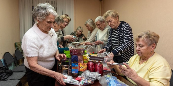 В Матушкине организовано сообщество волонтеров для помощи бойцам СВО