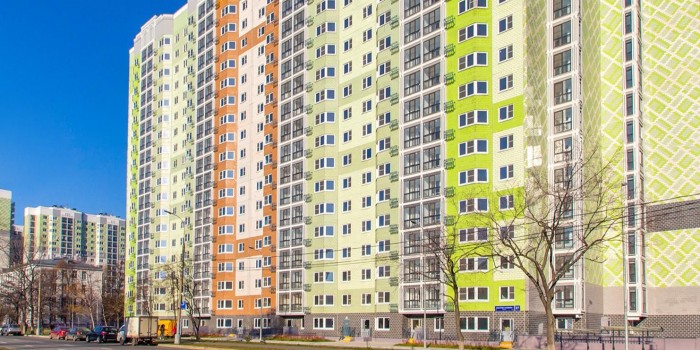 Город выставил на торги крупные нежилые помещения в Котловке и Академическом районе