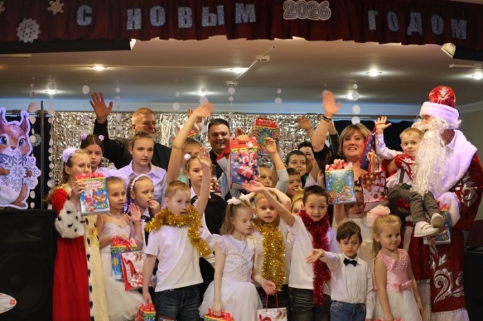 На юго-западе столицы продолжается Всероссийская акция «Полицейский Дед Мороз»