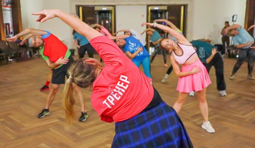 В СК «Содружество» доступны бесплатные занятия по танцевальному спорту