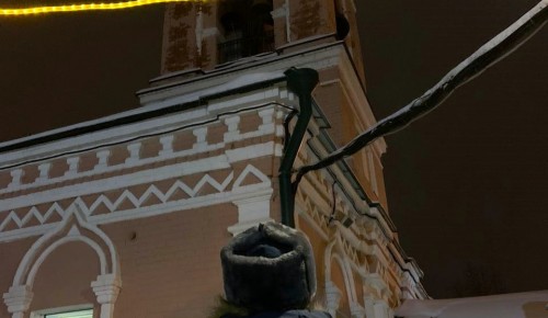 Сотрудники Управления по ЮЗАО ГУ МЧС России по Москве уделяют повышенное внимание обеспечению пожарной безопасности в столичных храмах
