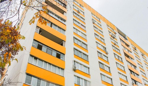 Десять домов на улице Генерала Тюленева преобразились после капитального ремонта