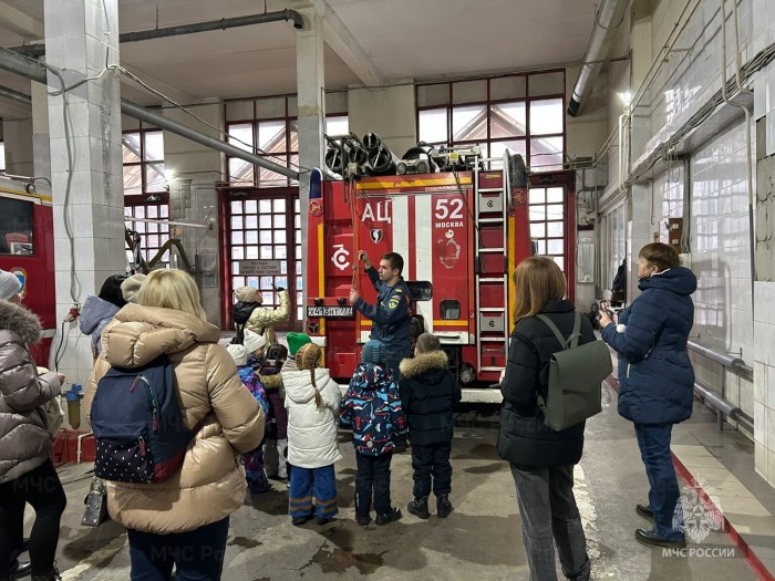 В пожарных частях ЮЗАО прошел «День без турникетов»