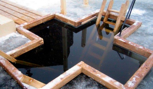 Сотрудники ГОЧСиПБ напоминают о правилах безопасности во время Крещенских купаний