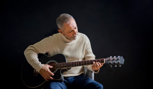 «Долголетов» из Теплого Стана приглашают на занятия в группе «Пение + караоке»