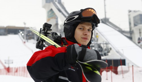 Встать и не падать: что выбрать новичку — горные лыжи или сноуборд?