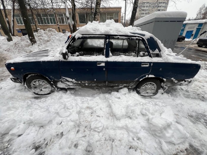 В Черемушках провели рейд по выявлению брошенных автомобилей