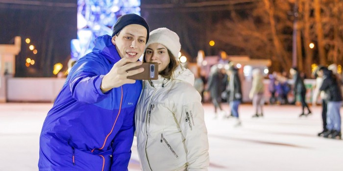 На катке в Северном Бутове организуют «Ледовое диско» в честь Дня студента