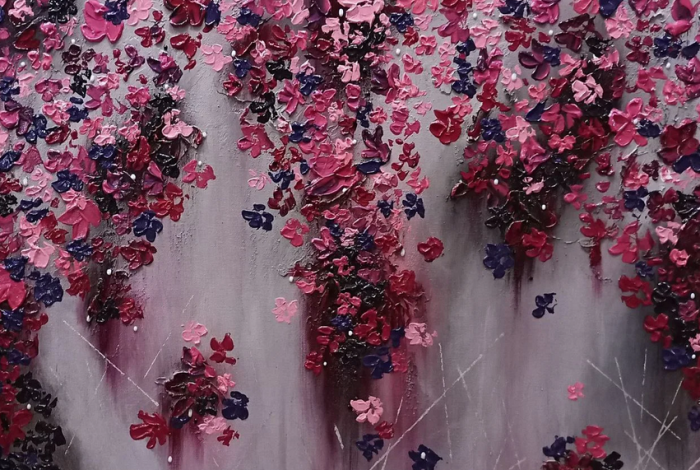 В КЦ «Вдохновение» открылась выставка художника Ольги Турчановой «Мысли после…»