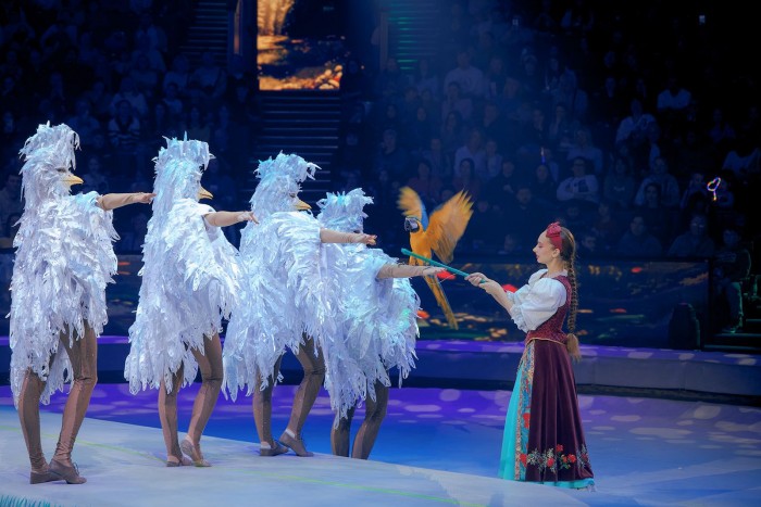 В Большом московском цирке состоялась премьера шоу «Сказка о Белоснежке и семи гномах»