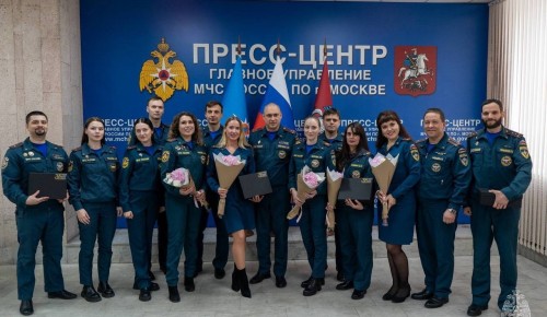 В Главном управлении МЧС России по г. Москве подвели итоги чемпионата по зимнему плаванию