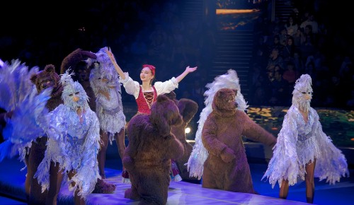 В Большом московском цирке состоялась премьера шоу «Сказка о Белоснежке и семи гномах»