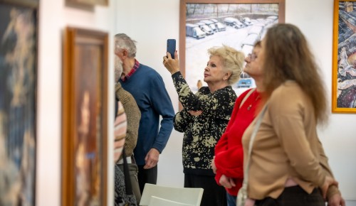 Зимние встречи: галерея «Беляево» открыла сезон выставкой снежных пейзажей