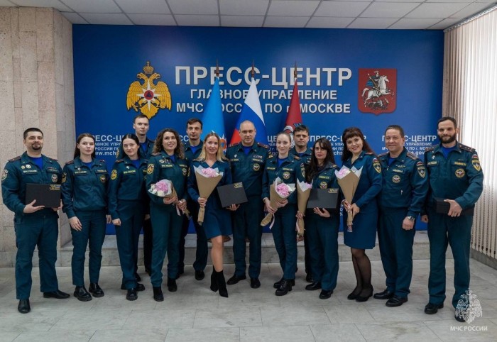 В Главном управлении МЧС России по г. Москве подвели итоги чемпионата по зимнему плаванию