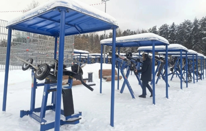 В Северном Бутове провели осмотр дворов на улице Грина и спортивного кластера