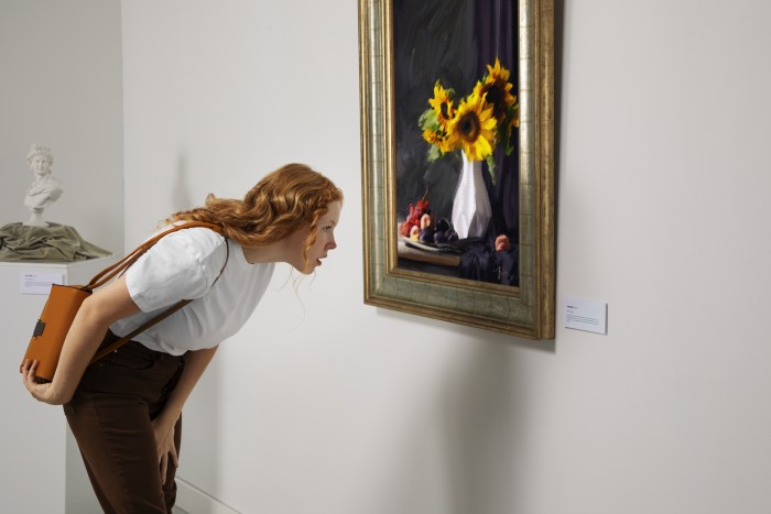 Реабилитанты центра «Бутово» посетили музей «Экспериментаниум»