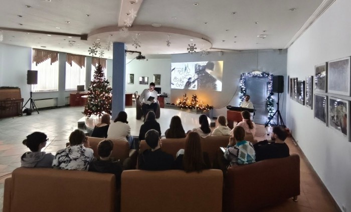 В библиотеке №173 провели мероприятие в рамках цикла «Внутри искусства»