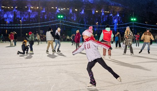 От тюбинга до биатлона: в столице работают десятки спортивных площадок
