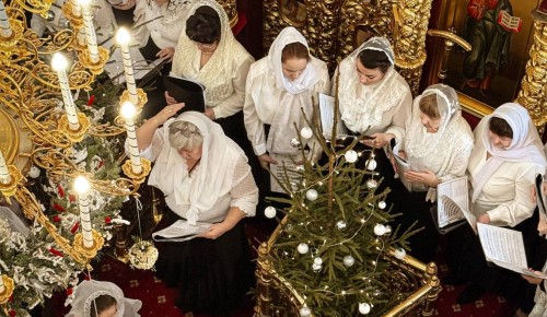 В храме Живоначальной Троицы в Конькове прошел концерт, подготовленный прихожанами