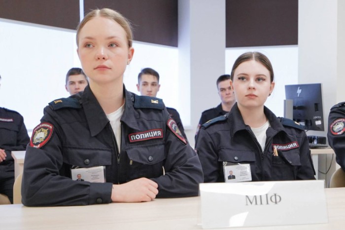 В  университете МВД России им. В.Я. Кикотя прошла интеллектуальная игра «Код и право»