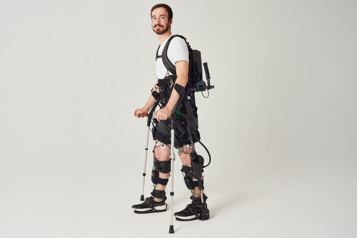 Собянин: Москва поддерживает разработки в области протезирования и реабилитации