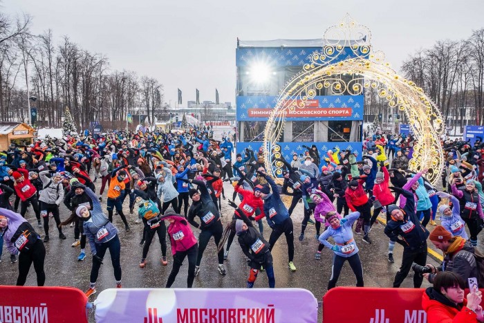 Снежный дартс и керлинг: в «Лужниках» пройдет зимний «День московского спорта»