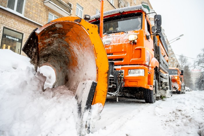 На страже чистых дорог: как работает снегоуборочный конвейер столицы