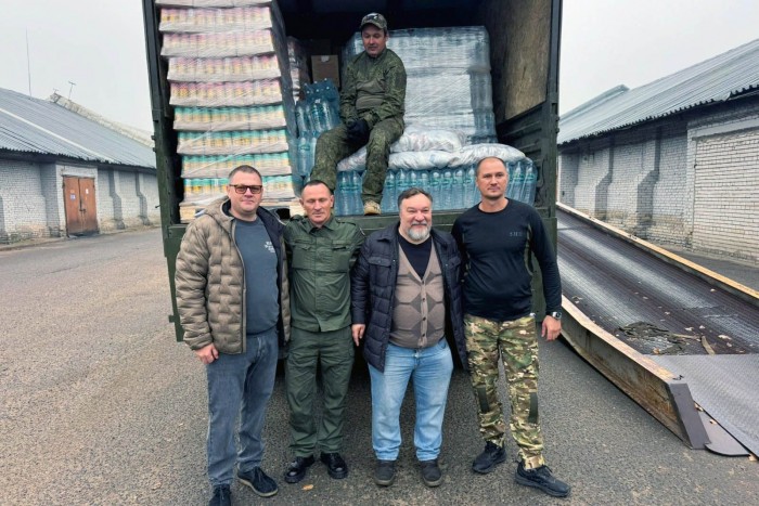 Волонтеры из ЮАО регулярно помогают участникам СВО и жителям новых территорий