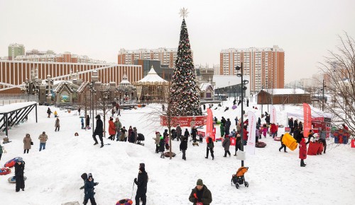 Февральские выходные в столице: коньки, шоу и народные игры